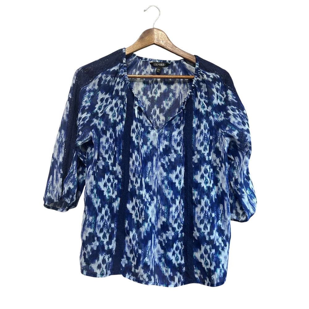 EXPRESS Blue White Abstract‎ Print Lace Trim V Neck Blouse Shirt Top Women Small